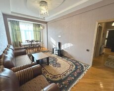 Zərifə Əliyeva klinikasının yanında 2 otaq satılır