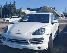 Porcshe Cayenne icarəsi