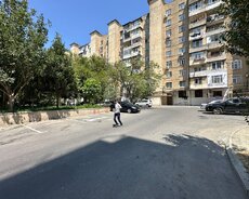 Şirvani küçəsi Xalqlar Dostluğu metrosu