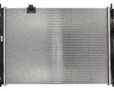 Nissan Qasqai 1.6 2.0 2007 Su radiatoru