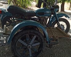 Ural motosiklet