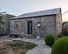Maştağa qəsəbəsində 3 otaqlı ev satılır