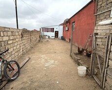Albalıda həyət evi satılır