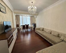 20 Yanvar m/s yaxın 3 otaqlı mənzil satılır