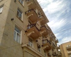 Tbilisi prospekti 3 otaq eksperimental bina