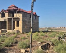 Savalan yaşayış massivində 3 otaqlı həyət evi satılır