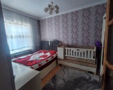 Maştağa qəsəbəsində 4 otaqlı ev satılır