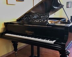 Piano köklenmesi