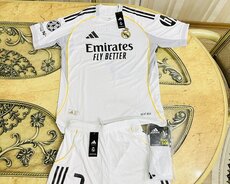 Real Madrid 2025/26 dəst. Ad: Murad. Nömrə: 7. Ölçü: L
