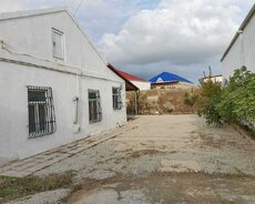Zabrat qəsəbəsində 3 otaqlı ev satılır
