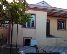 Zabrat qəsəbəsində 3 otaqlı ev satılır