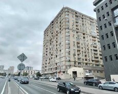 8 Noyabr metrosu