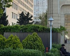 Bdu'ya yaxın 4 otaqlı mənzil satılır
