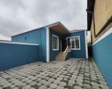 Maştağa qəsəbəsində 4 otaqlı ev satılır