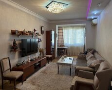 Айна Султанова