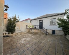 Həyət evi satılır. Binəqədi rayonu. 28 May qəsəbəsi