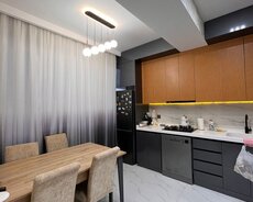 Badamdarda 2 otaqlı mənzil satılır