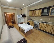 Əhmədlidə 34 Saylı Polis Bölməsinin tam yanında 1 otaqlı kir