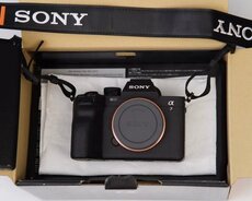 Sony A7 Iv Mirrorless