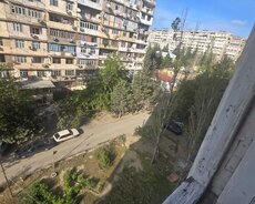 Nizami rayonu, Xalqlar metrosu yaxınlığında