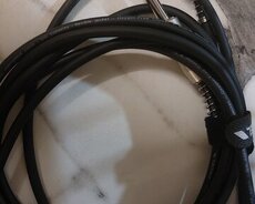 Elektro gitar jak şunuru