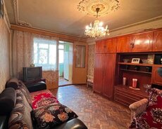 Продаётся 3-комнатная старая постройка 65 м², Академия Наук м