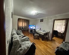 Satılır 2 otaqlı köhnə tikili 52 m²
