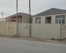 Həyət Evi Satılır (şəxsi, makler deyil əlim yandıda satılır)