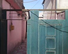 2 otaq həyət evi kirayə verlir