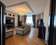 Nizami m/s yaxın 3 otaqlı mənzil satılır