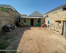 Maştağada həyət evi satılır