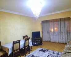 Sumqayıtda, 10-cu mkr, dəmiryolu vağzalna yaxn ev kirayə verlr