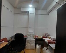nizamide 1 otaqli 10 kv ofis icarəsi