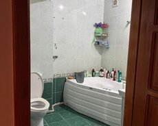 Sulutəpə çiçək qəsəbəsində ev satılır