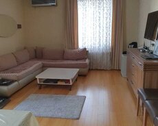 Satılır 3 otaqlı köhnə tikili