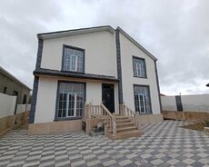 Memmedli qes.2 mert.villa satilir