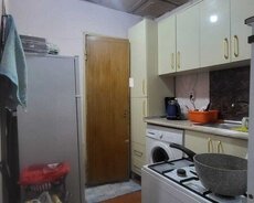 Rəsul Rza küç 1 otaqlı mənzil satılır