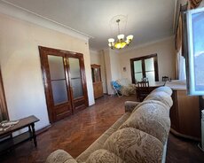 Satılır 3 oyaqlı çmənzil