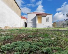 Savalan yaşayış massivində 3 otaqlı ev satılır