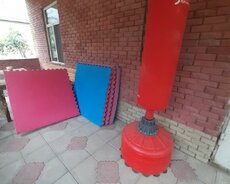 Taekvondo trinojoru və xalçaları