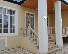 Savalan yaşayış massivində 3 otaqlı ev satılır