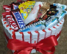 Hediyyelik sokolad sebetleri