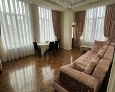 Продается 2-комнатная квартира рядом с центральным парком