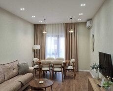 Şərq bazarına yaxın 2 otaqlı mənzil satılır