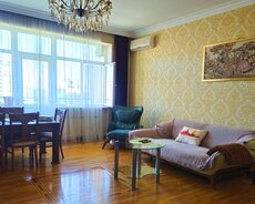 Satılır 3 otaqlı yeni tikili 156 m²