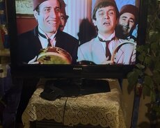 Philips Televizor 82d , prablemsizdir . Say çoxdur