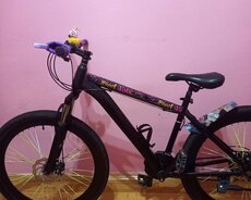 Velosiped satılır