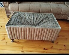 650 Divan satiram işlədilməyib