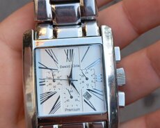 Saat satilir istəyən əlaqə saxlasin qiymətdə razilasma olaca