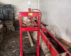 Avtoqaldırıcı. Podyomnika